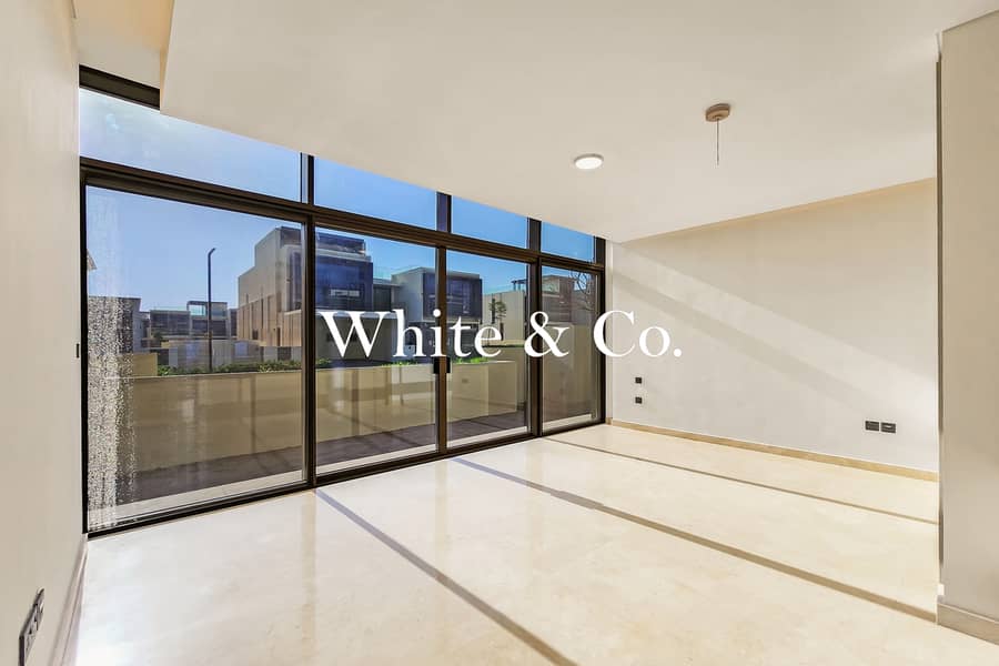 Vacant Now | D1 Modern | Best Location