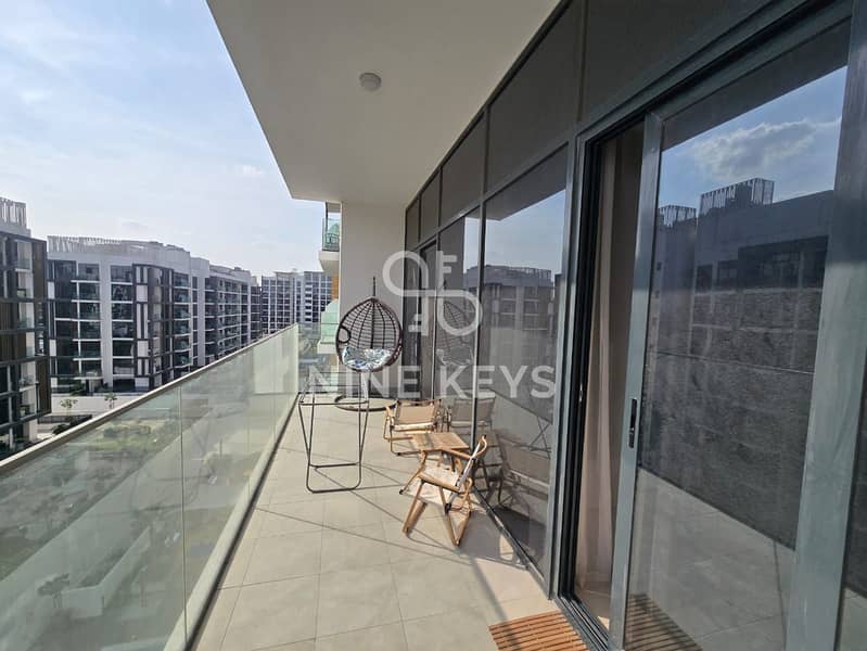 Ready to Move / Spacious Layout / Community View - Image 8