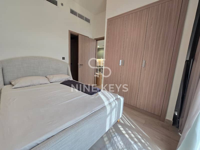 Ready to Move / Spacious Layout / Community View - Image 11