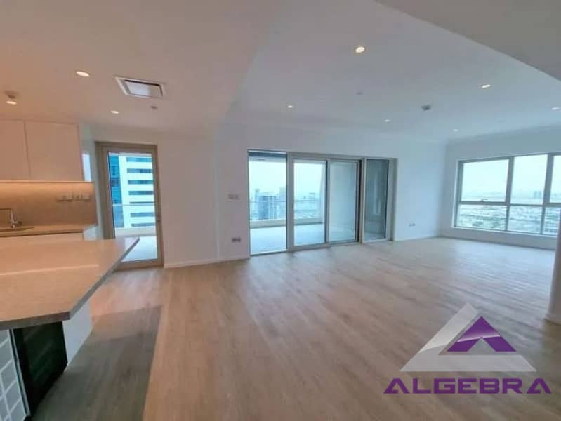 Luxury 3BR | Golf View | Terrace Apartment
