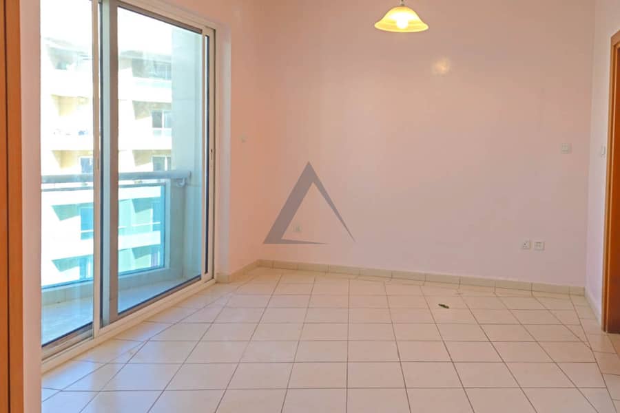 Spacious 2BR | With kitchen Appliances | With 2 Parking