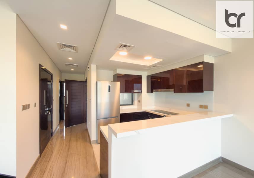 Brand New I Walking Distance to Trump Golf Club I Vacant