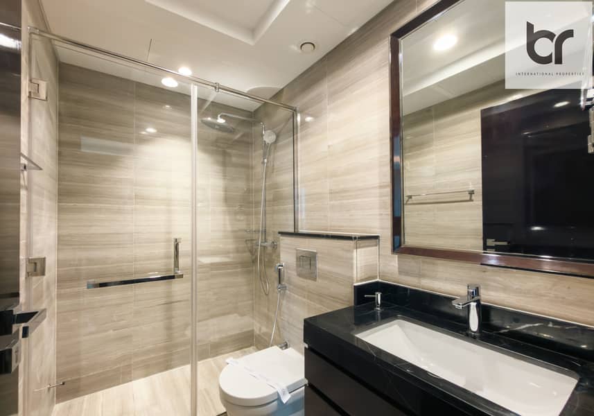 Brand New I Walking Distance to Trump Golf Club I Vacant - Image 15