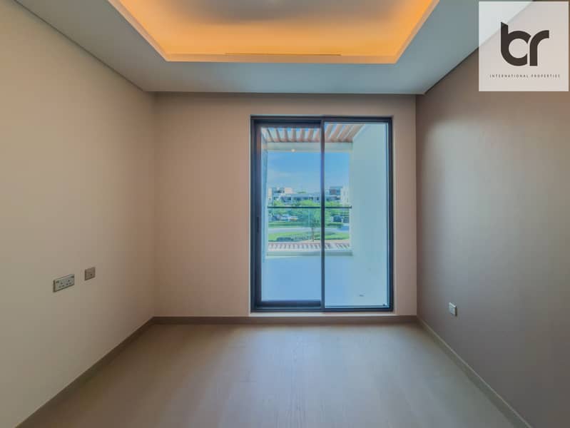 Brand New I Walking Distance to Trump Golf Club I Vacant - Image 21