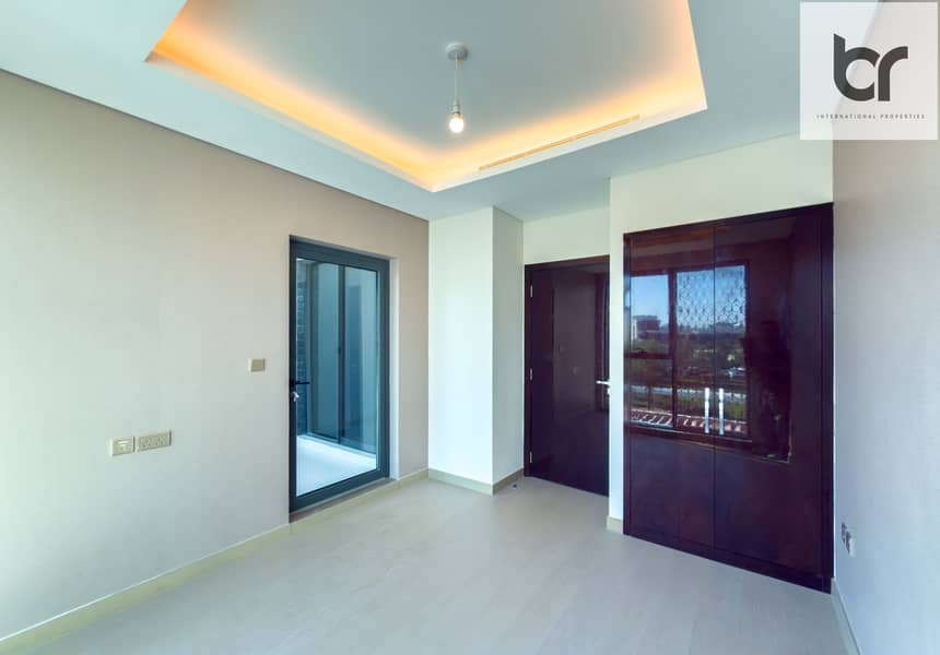 Brand New I Walking Distance to Trump Golf Club I Vacant - Image 25