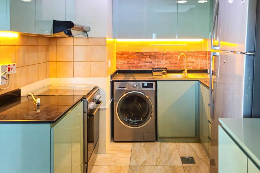 Spacious 2BR | With kitchen Appliances | With 2 Parking