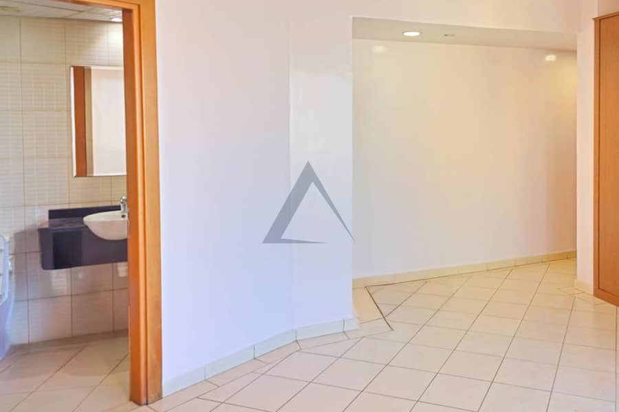 Spacious 2BR | With kitchen Appliances | With 2 Parking - Image 11