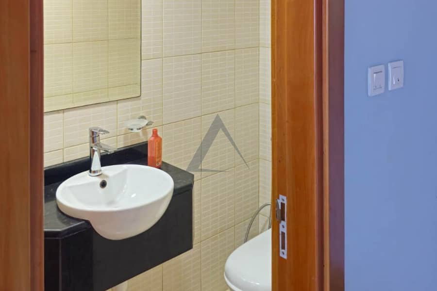 Spacious 2BR | With kitchen Appliances | With 2 Parking - Image 12