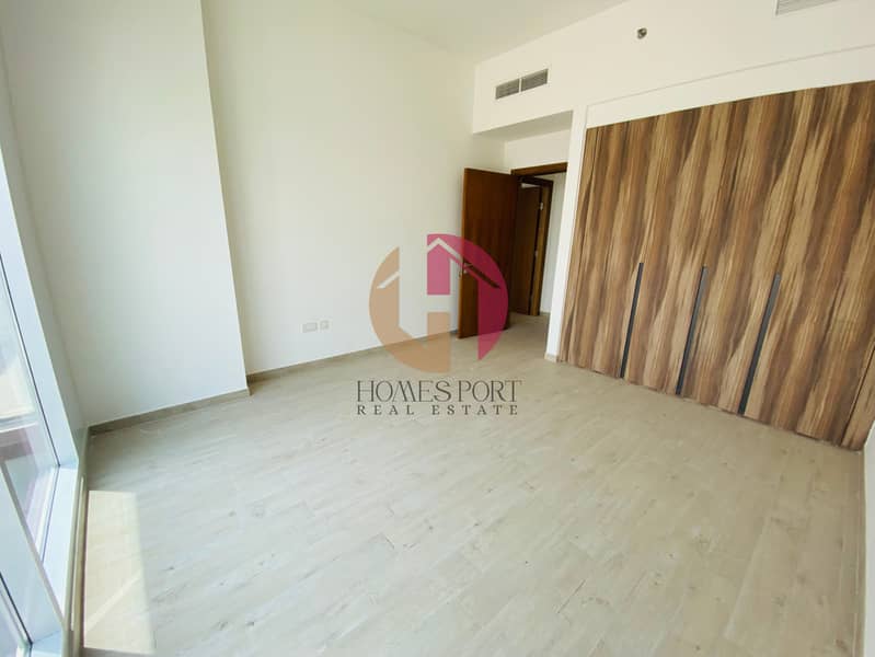 Vacant On Transfer | Creek View | Near To School - Image 9