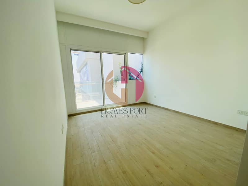 Vacant On Transfer | Creek View | Near To School - Image 10
