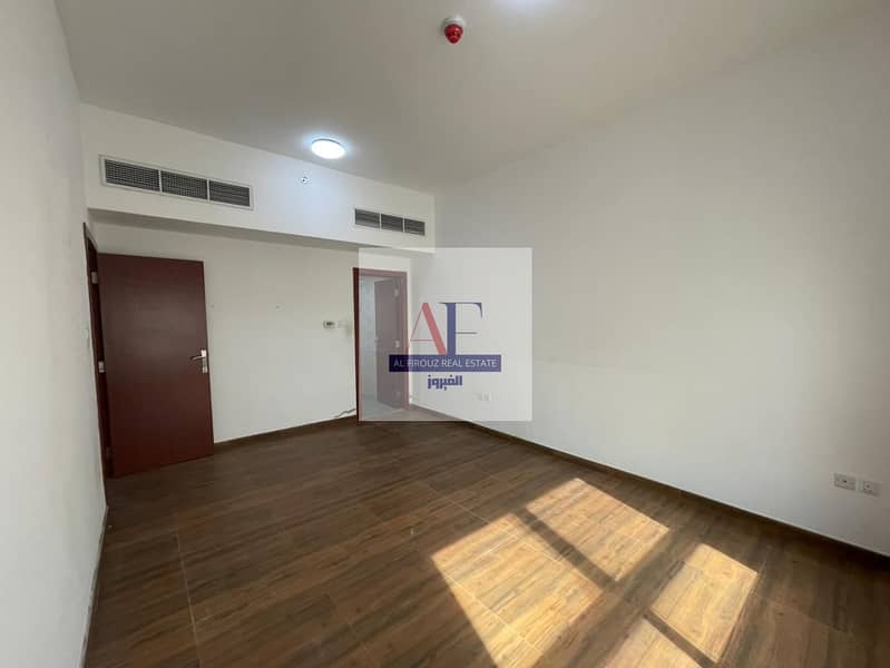 3 BHK + Maid Room | Fully Renovated | Vacant - Image 14