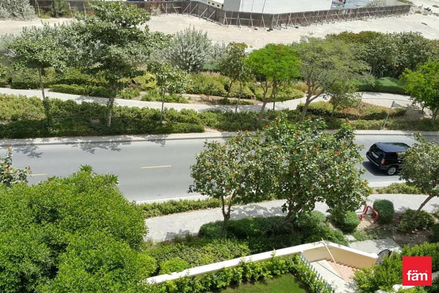 With Maids Room | Spacious | Unfurnished - Image 9