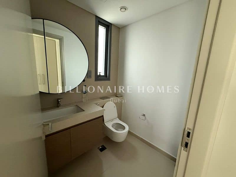 Vacant | Next to Pool and Park | View Today - Image 12