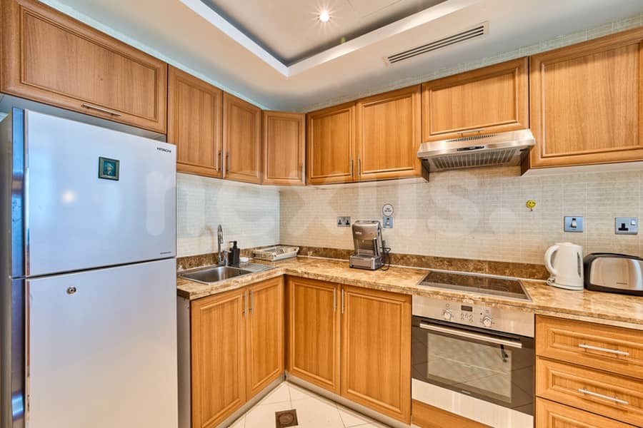 SEA AND PALM VIEW | VACANT | FULLY FURNISHED - Image 7