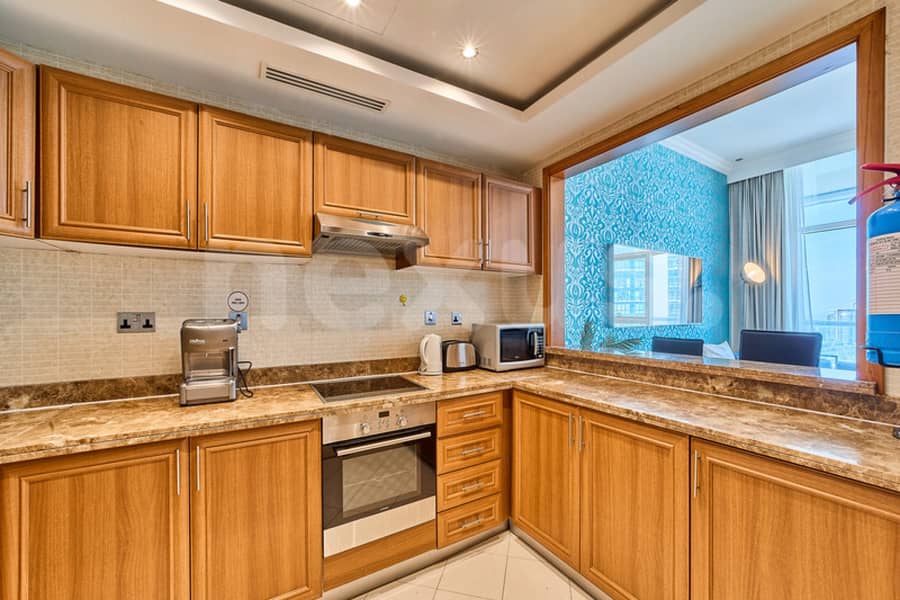 SEA AND PALM VIEW | VACANT | FULLY FURNISHED - Image 8