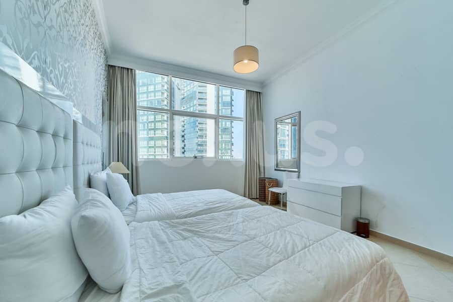 SEA AND PALM VIEW | VACANT | FULLY FURNISHED - Image 12