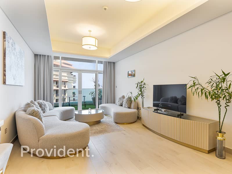 Luxury 1-Bedroom | Sea View | Fully Furnished