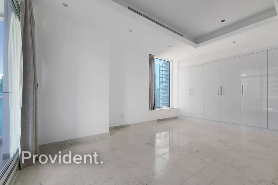 Full Marina View | VOT Possible | Corner Unit