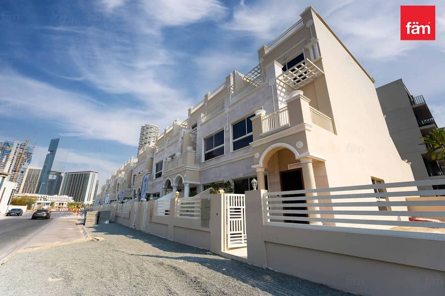 Specious Brand New Townhouse With Private Elevator - Image 19