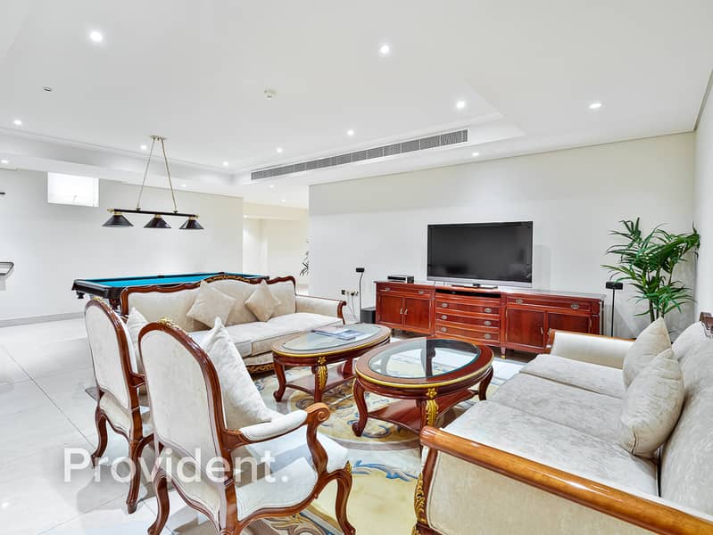 Vacant Now | Furnished | Premium Amenities