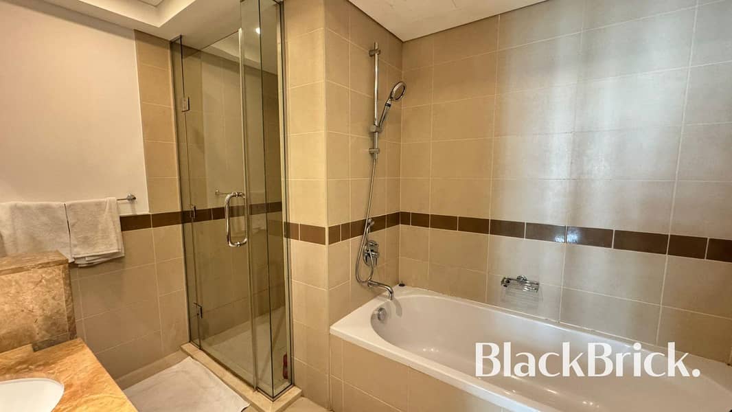 Burj View | High Floor | Furnished - Image 13