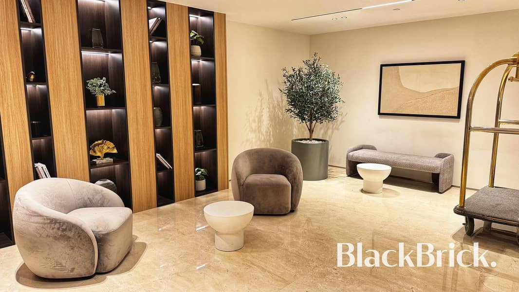 Burj View | High Floor | Furnished - Image 14