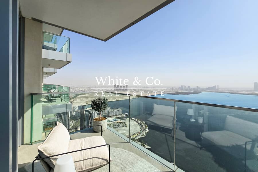 Full Burj Khalifa Skyline View | Upgraded