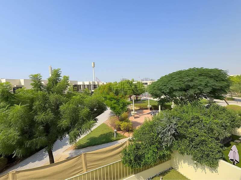 Spacious 5-Bed Villa | Garden & Balcony | Ideal for Families - Image 15