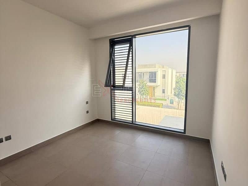 Luxurious Family Villa | Ready to Move In | Prime Dubai Hills - Image 11