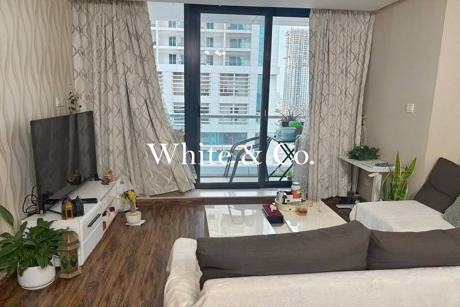 Partial Lake View | Tenanted | Investment Studio.