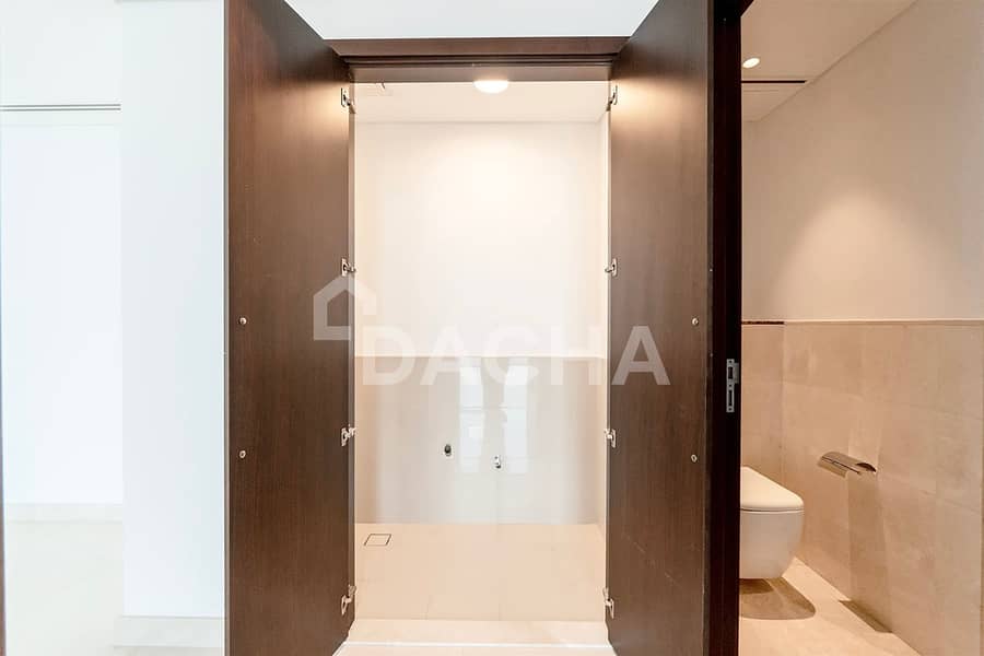 Penthouse | Burj Khalifa and Fountain Views - Image 12