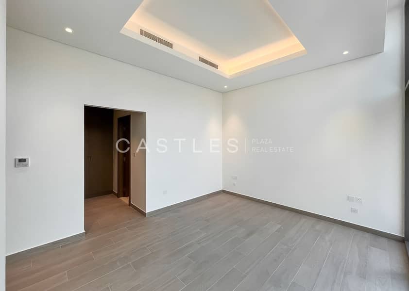 Brand New | Contemporary Style | Villa For Sale - Image 23