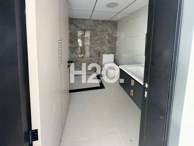 Fully Furnished | Miracle Garden View | Brand New - Image 9