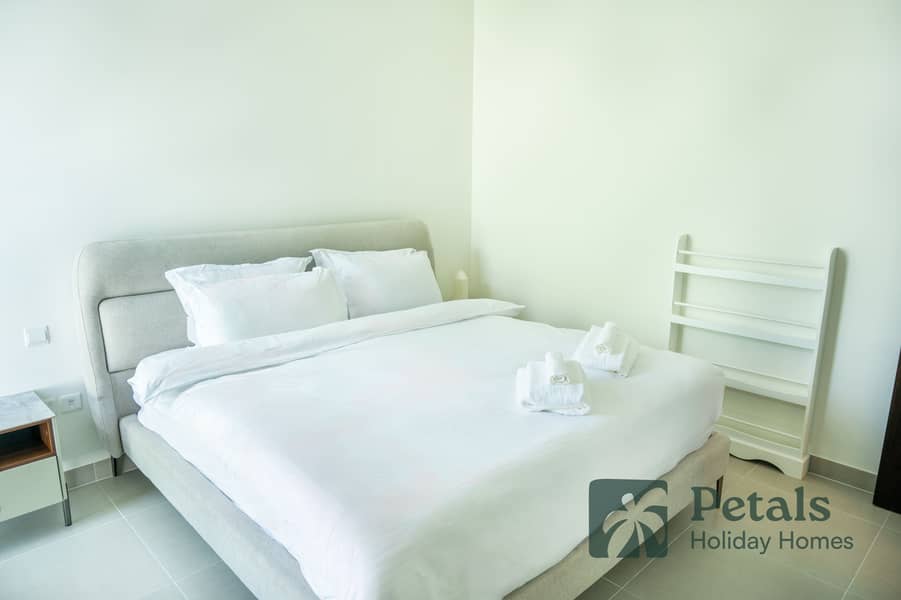 Contemporary Family Living – Short-Term Stay at Arabella Villas, Mudon - Image 16