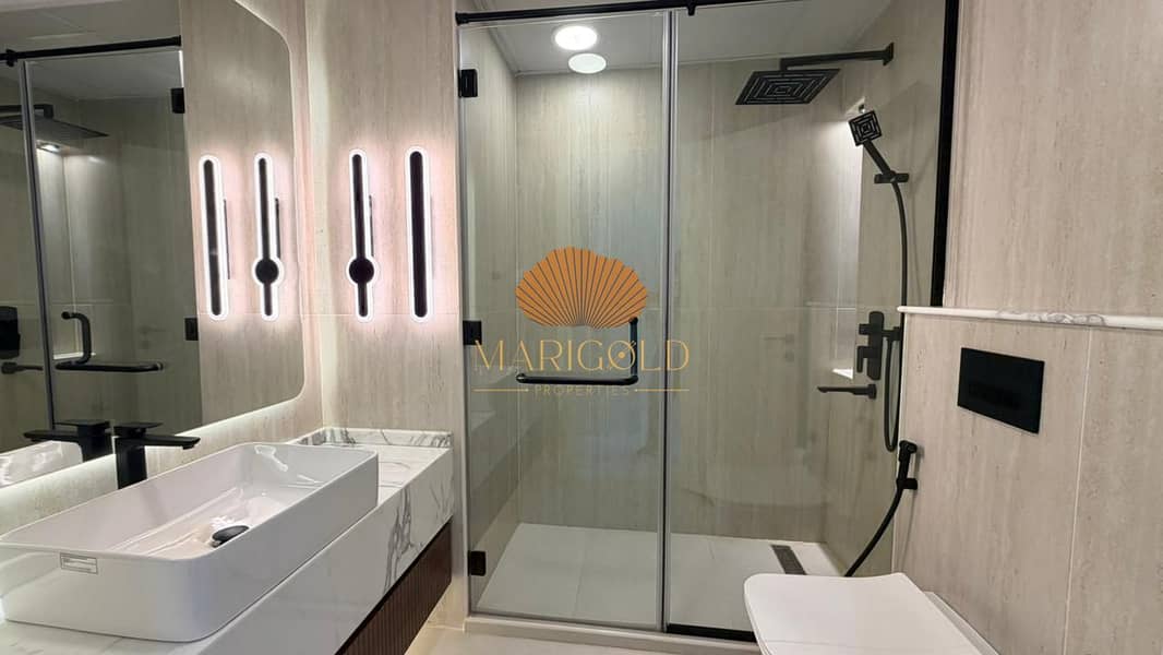 AVAILABLE NOW | HUGE 3BED +M | PREMIUM BUILDING - Image 11