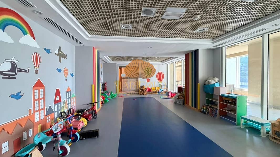 AVAILABLE NOW | HUGE 3BED +M | PREMIUM BUILDING - Image 20