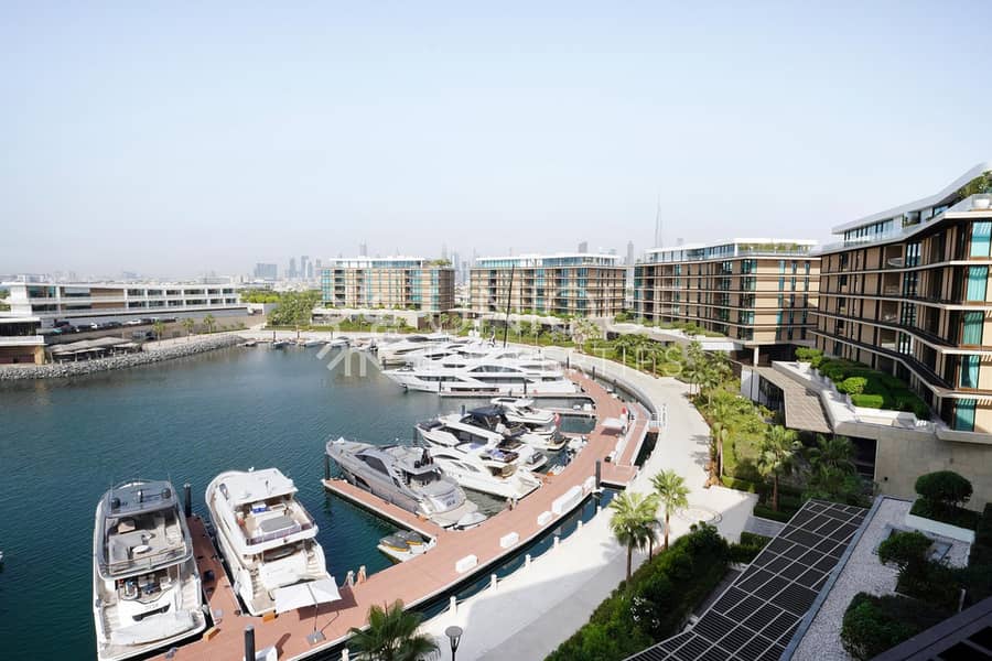 Lavish Apartment | Premium | Unfurnished | Vacant - Image 14