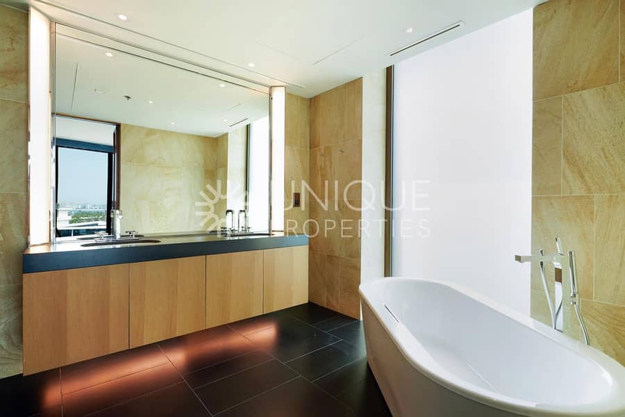 Lavish Apartment | Premium | Unfurnished | Vacant - Image 16