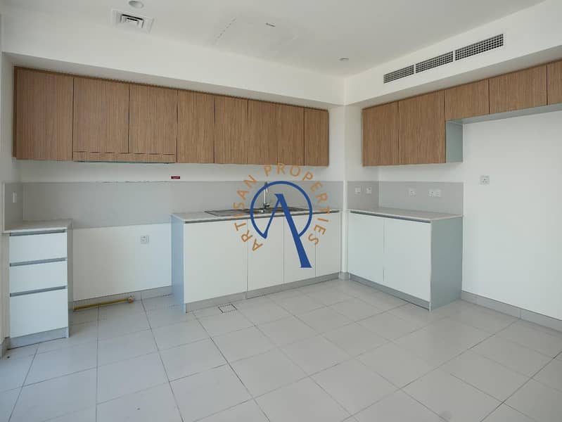 3BHK VILLA | MAID ROOM | DIRECT POOL | SINGLE ROW