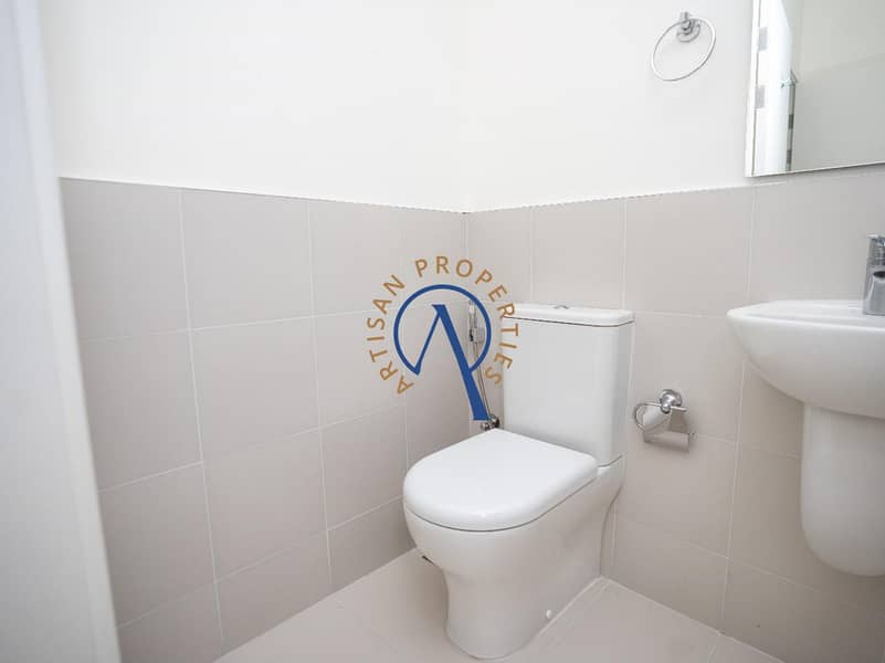 3BHK VILLA | MAID ROOM | DIRECT POOL | SINGLE ROW