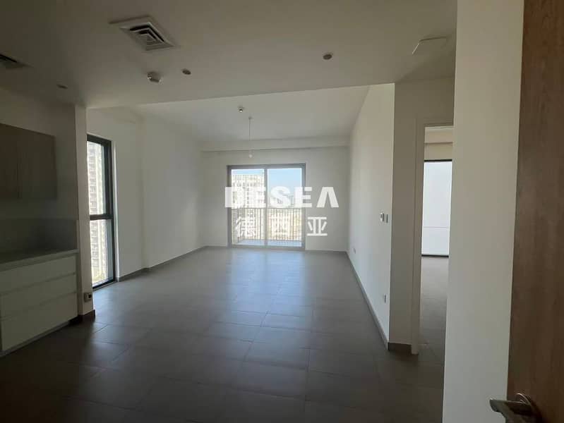 Genuine Resale l Vacant | Community View