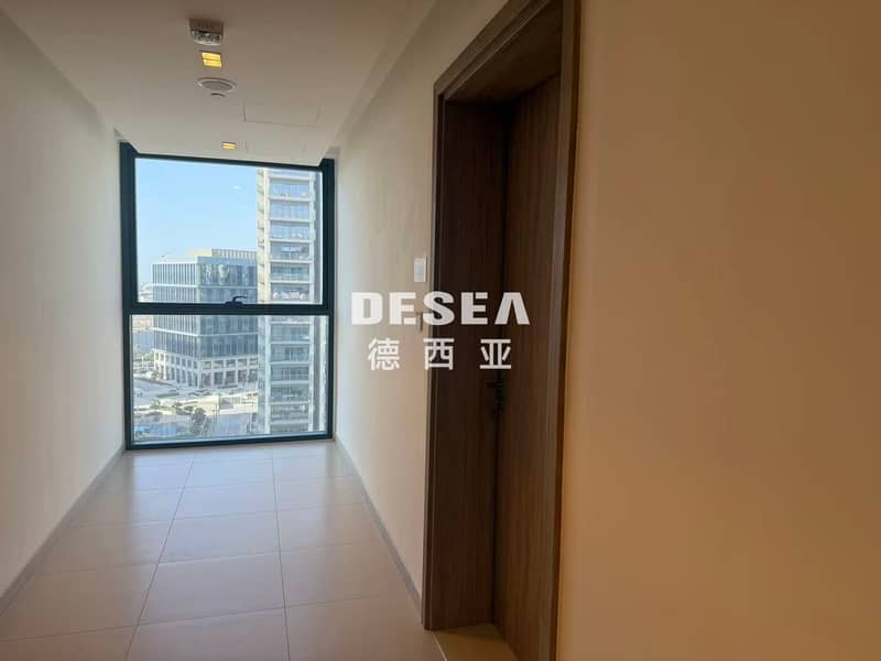 Genuine Resale l Vacant | Community View - Image 7