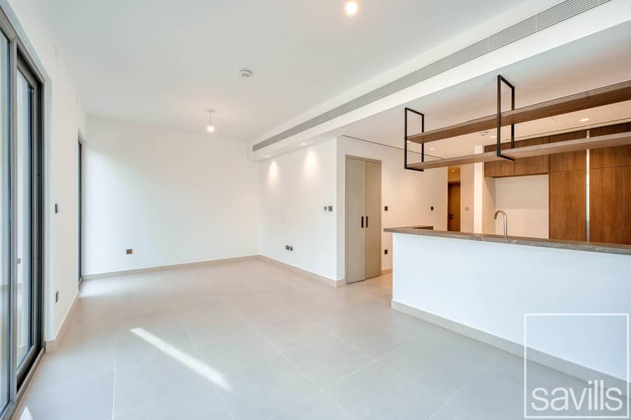 Internal | Open Kitchen | Entertainment Sky Suite
