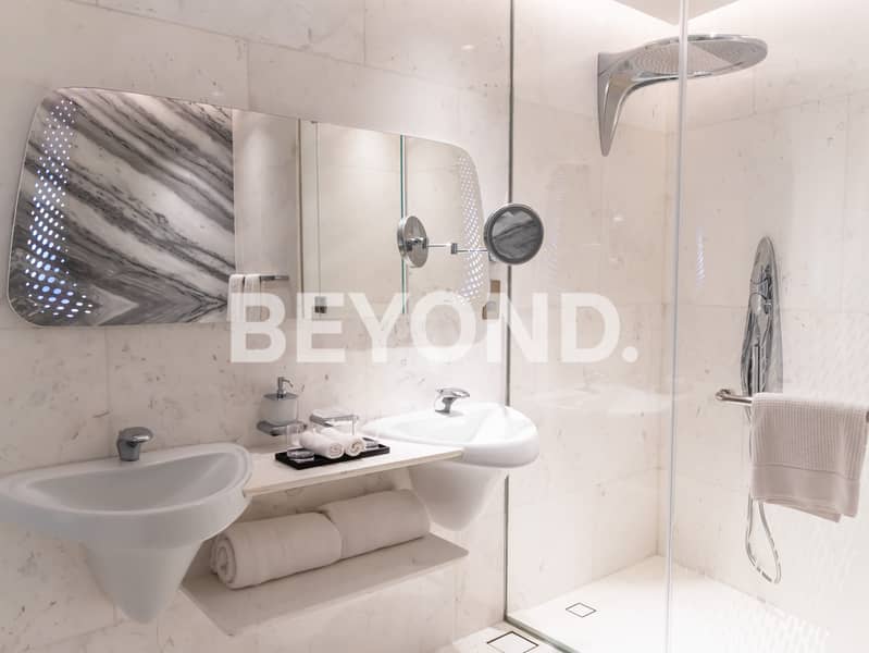 Burj Khalifa View | Zaha Hadid | Fully Furnished