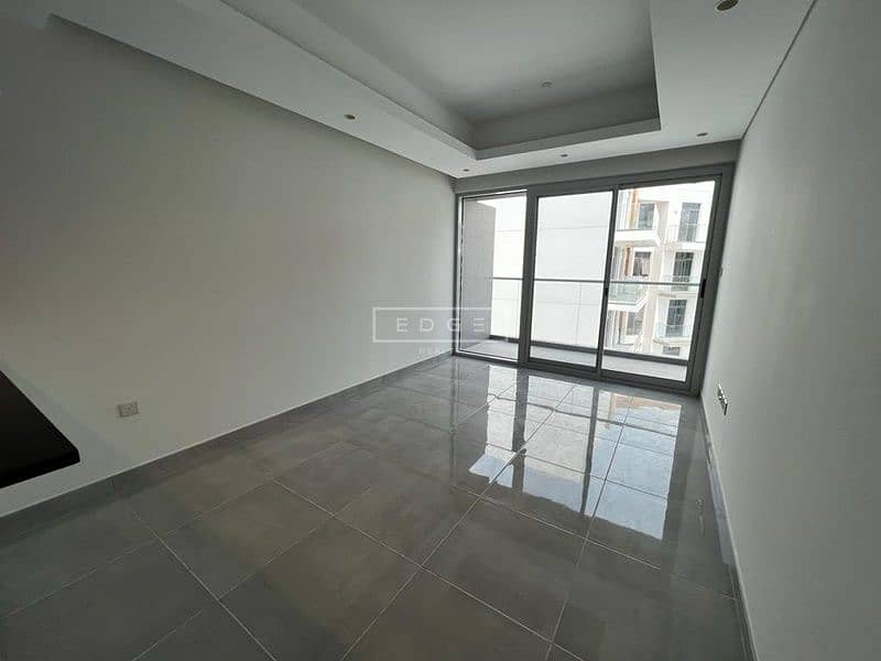 Comfy | Spacious | Well Maintained - Image 7