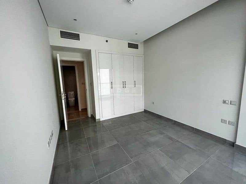 Comfy | Spacious | Well Maintained - Image 8