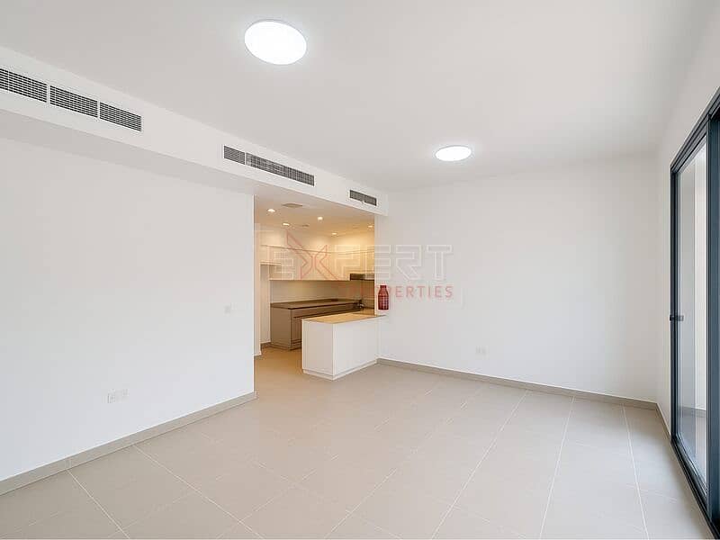 Spacious 4-Bed Villa | Ideal Family Home |Flexible Cheque Options