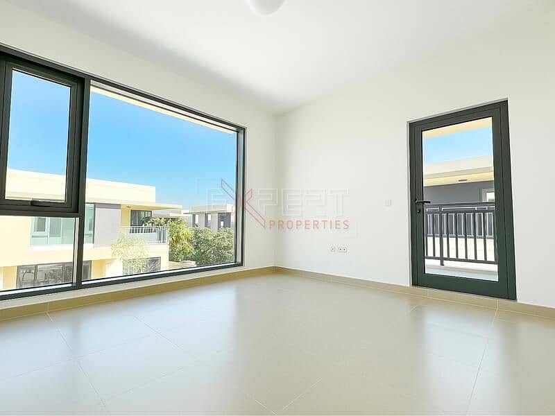 Spacious 4-Bed Villa | Ideal Family Home |Flexible Cheque Options - Image 11