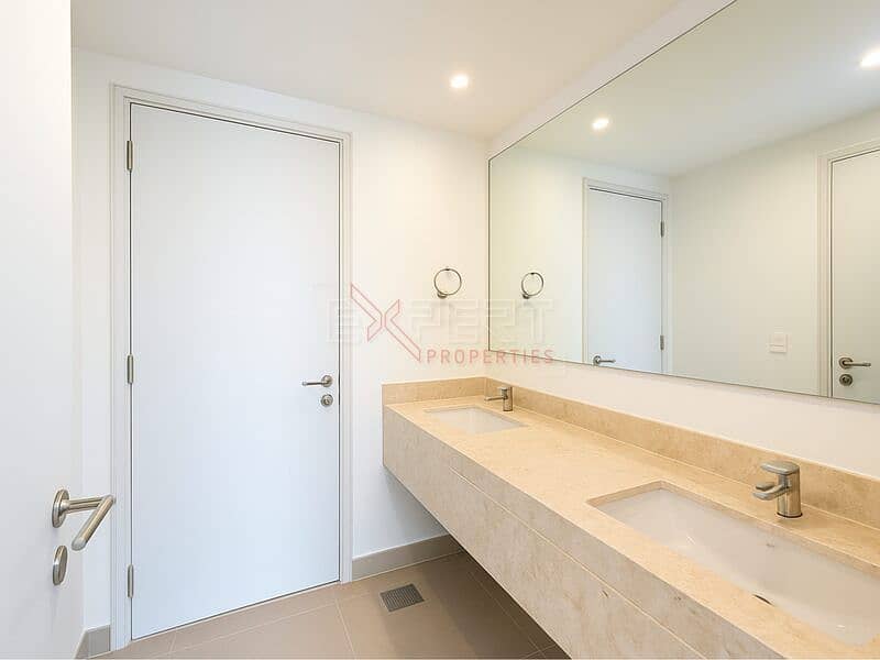 Spacious 4-Bed Villa | Ideal Family Home |Flexible Cheque Options - Image 20