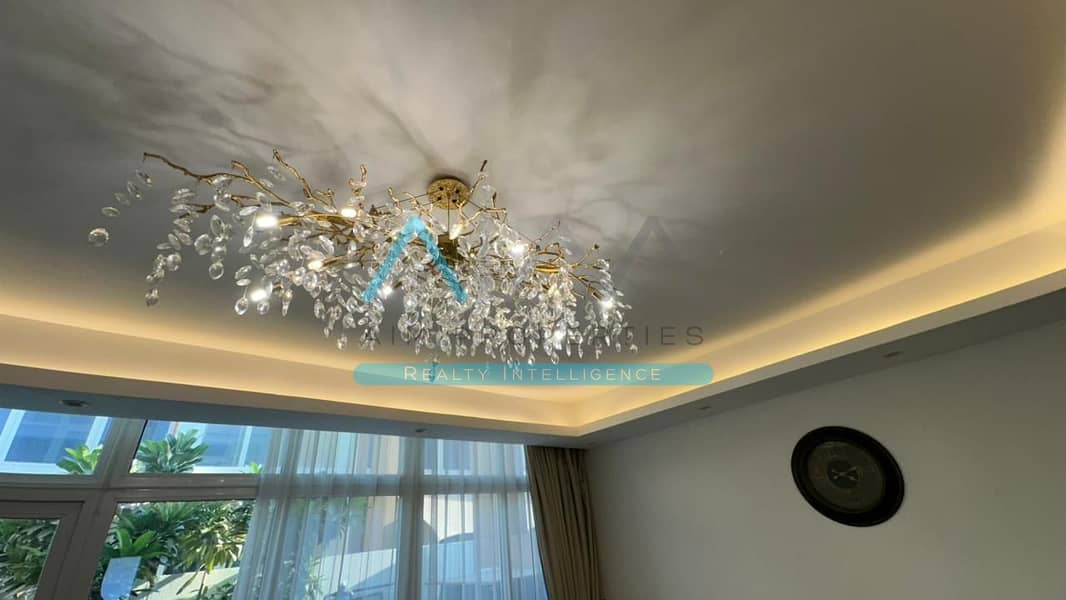 **Exquisite 3-Bedroom Luxury Villa , Terrace & Grand Garden** - Image 17